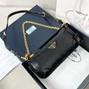PRADA Re-Edition 2002 Medium Leather Shoulder Bag 1BC221