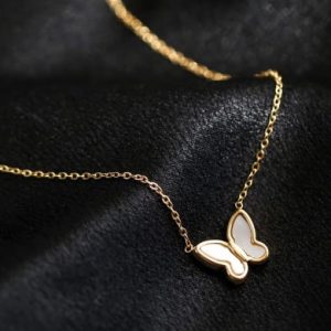 titanium white shell butterfly necklace