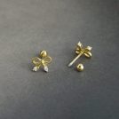 ACEE-925-Sterling-Silver-Hollow-Bowknot-Minimalist-Stud-Earring-2.jpg