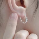 ARTTI-925-Sterling-Silver-Twist-Irregular-Minimalist-Huggie-Earring-1.jpg