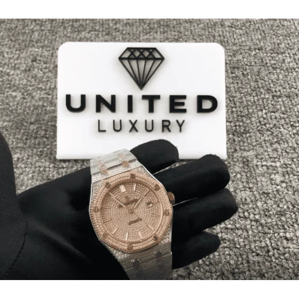 Audemars-Piguet-Royal-Oak-Selfwinding-15400SR.OO_.1220SR.01-Iced-Out-Replica-1.webp