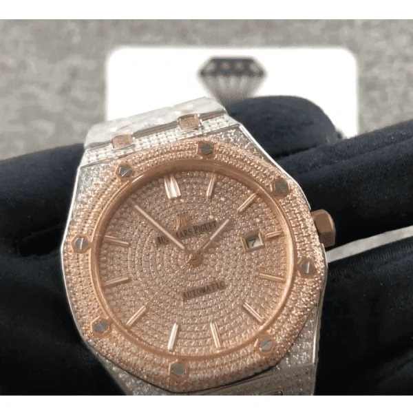 Audemars-Piguet-Royal-Oak-Selfwinding-15400SR.OO_.1220SR.01-Iced-Out-Replica.webp