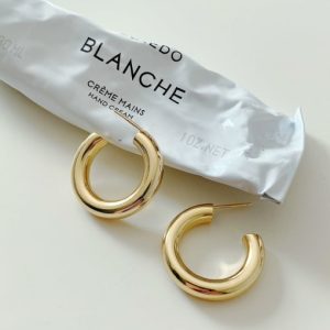 925 sterling silver c shape round  minimalist stud earring