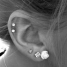 Boomer-Cat-925-Sterling-Silver-Cubic-Zirconia-Minimalist-Geometric-Four-Claw-Ear-NailStud-Earring-1.jpg