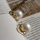 Boomer-Cat-925-Sterling-Silver-Imitation-Pearl-Big-Shell-Pearl-Small-Gold-Button-Earring-1.jpg