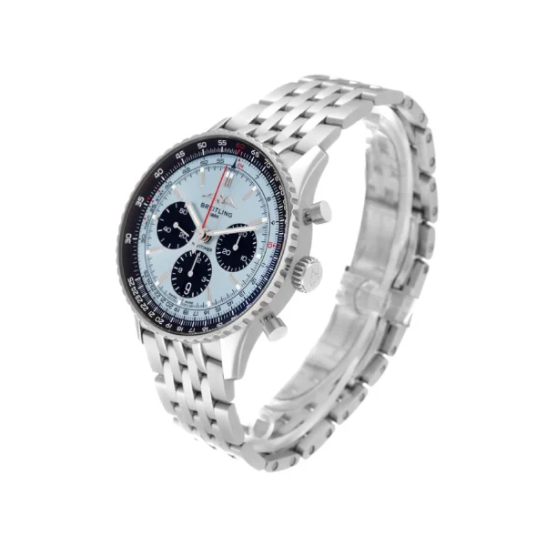 Breitling-Navitimer-B01-AB0139241C2A1-Replica3.webp