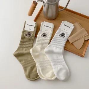 Factory Embroidered Logo Cotton Socks Customizable Embroidered Socks