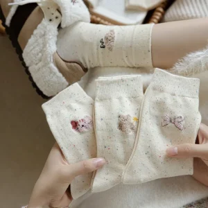 2025 Wholesale New Design Funny Socks Unisex Animal Bow White Hip Hop Skateboard Socks