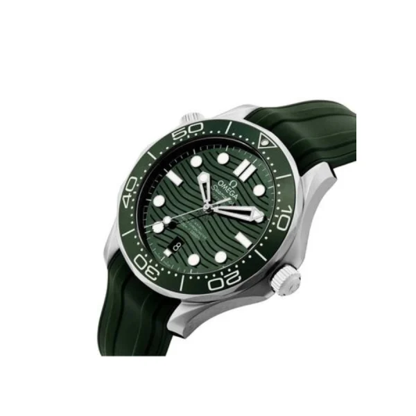 Omega-Seamaster-Diver-300M-Green-Replica4.webp