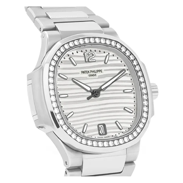 Patek-7118_1200A-Unworn-Replica-1.webp