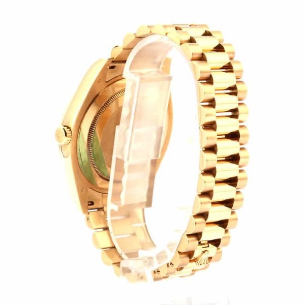 Rolex-Day-Date-Roman-Dial-Replica-Back.jpg