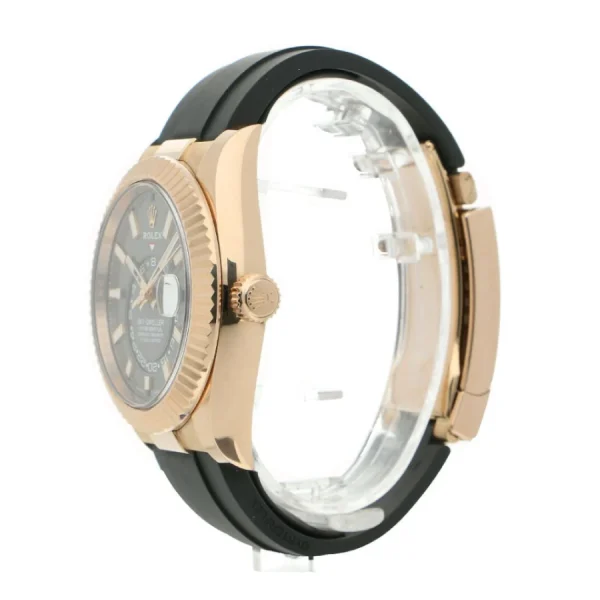Rolex-Sky-Dweller-Gold-Replica2-1.webp