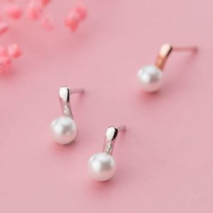 925 sterling silver dainty stud earring