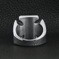 SCR2060-Polished-Skull-Maltese-Cross-Accent-Stainless-Steel-Ring-Lifestyle-Back_8474a044-9c90-4f0c-bd26-72f0f4beca13.jpg