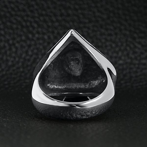 SCR3070-Skull-In-Spades-Stainless-Steel-Polished-Ring-Lifestyle-Back_42771c62-524e-427f-bfc6-a0a6ed8c7502.jpg