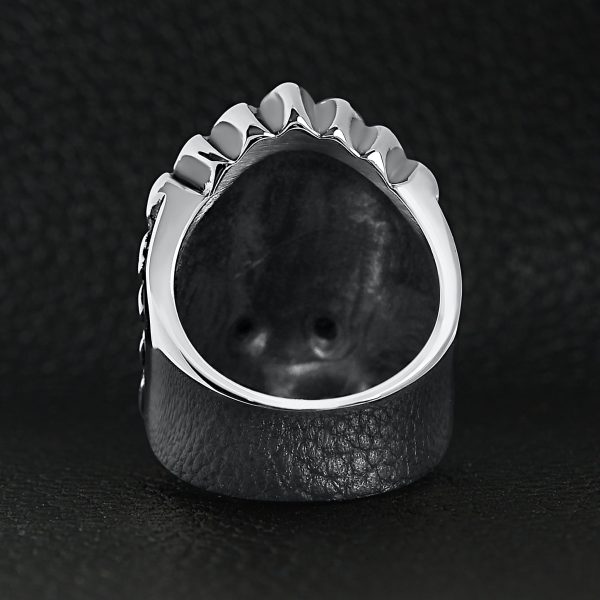 SCR4011-Large-Black-CZ-Eyed-Chief-Skull-Stainless-Steel-Ring-Lifestyle-Back_dcc953a6-2159-42b7-9955-09c2f47e014a.jpg