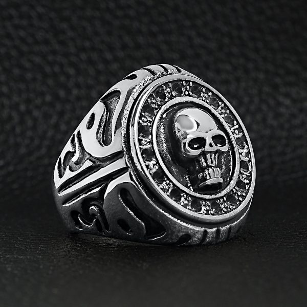 SCR4012-Large-Detailed-Skull-Stainless-Steel-Ring-Lifestyle-Side_daa3eb72-7476-474a-9ead-fa3eb0fcc91d.jpg