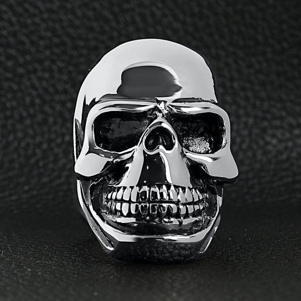 SCR4024-Detailed-Grinning-Skull-Stainless-Steel-Ring-Lifestyle-Front_71009760-2c91-4f7d-9548-78d14235fd04.jpg