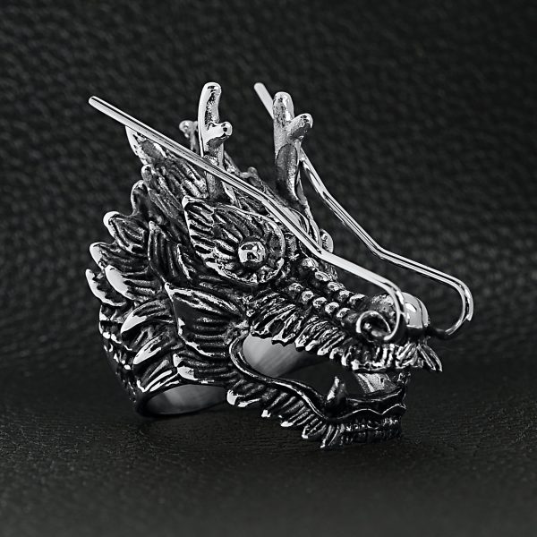 SCR4026-Detailed-Dragon-Stainless-Steel-Ring-Lifestyle-side_3d623bad-b202-4538-9e0d-de05426415d8.jpg