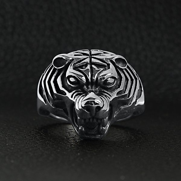 SCR4037-Detailed-Tiger-Beast-Stainless-Steel-Ring-Lifestyle-Front_36a5fd12-2363-4c21-b6cd-0a9f57a48208.jpg