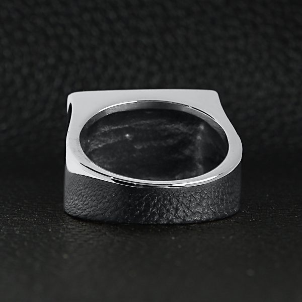 SCR4055-Motorcycle-Club-MC-Insignia-Stainless-Steel-Ring-Lifestyle-Back_3115dfba-28a9-4b68-a123-908c4d137444.jpg