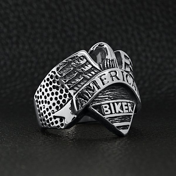 SCR4097-AMERICAN-BIKER-Eagle-Stainless-Steel-Ring-Lifestyle-Side_48842028-c23d-49c2-a9ae-5ac56ec632e3.jpg