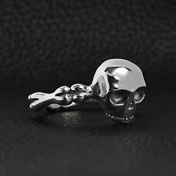 SCR4099-Detailed-Skull-Stainless-Steel-Women_s-Ring-Lifestyle-Side_045fd492-f4a0-415a-8dfe-2885aa6485a7.jpg