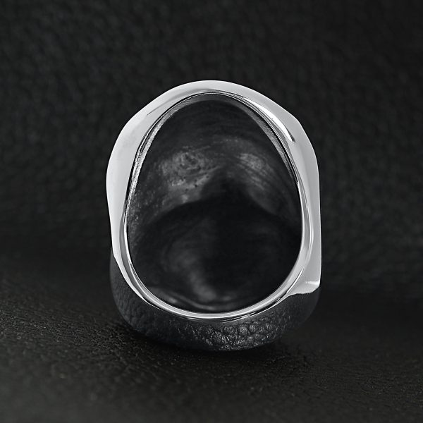 SCR4105-Detailed-Flag-Covered-Skull-Stainless-Steel-Ring-Lifestyle-Back_befd9355-bccb-460d-a862-cfe8527a9cf3.jpg
