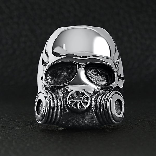 SCR4106-Detailed-Gas-Mask-Stainless-Steel-Ring-Lifestyle-Front_55470b79-bd32-4aaa-8082-d581e9d98899.jpg