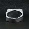 SCR4112-HD-Stainless-Steel-Ring-Lifestyle-Back_faad6517-85e6-450f-9cd1-31b72a0dad26.jpg