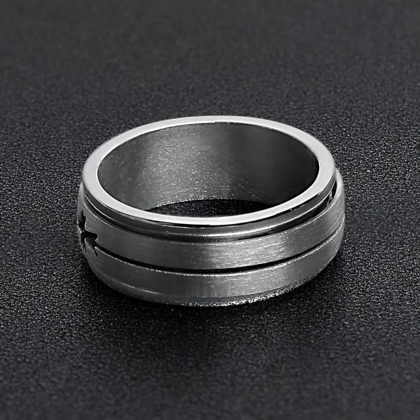 SRJ2434-StainlessSteelCutoutCrossSpinnerRing_0c4cbcd7-55e4-4f73-9f36-752af3b86756.jpg