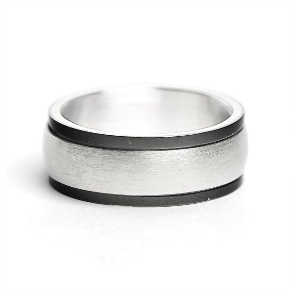 SRJ9002-HighlyPolishedStainlessSteelBlackTrimSpinnerCenterRing_2.jpg