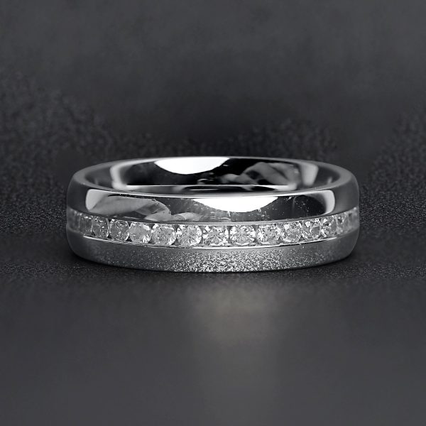 ZRJ0103-HighlyPolishedStainlessSteelCZCenterRing_Black1.jpg