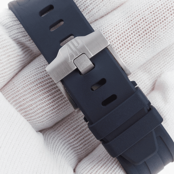 audemars-piguet-bucherer-blue-rubber.png