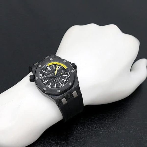 audemars-piguet-royal-oak-offshore-diver-15706au-oo-a002ca-01-replica1.jpg