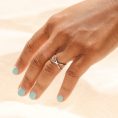crisscrossring_fda3664a-72b1-4689-a68a-deaf4d31a2a5.jpg