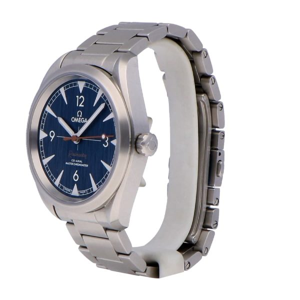 omega-220-10-40-20-03-001.jpg