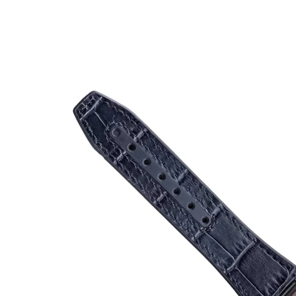 omega-constellation-black-dial-replica-4.webp