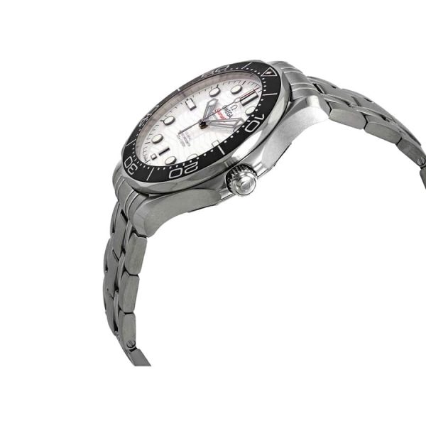 omega-seamaster-diver-steel-210-30-42-20-04-001-white-dial-replica4.jpg