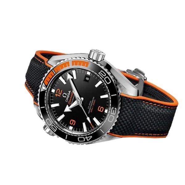 omega-seamaster-planet-ocean-215-32-44-21-01-001-black-dia.jpg