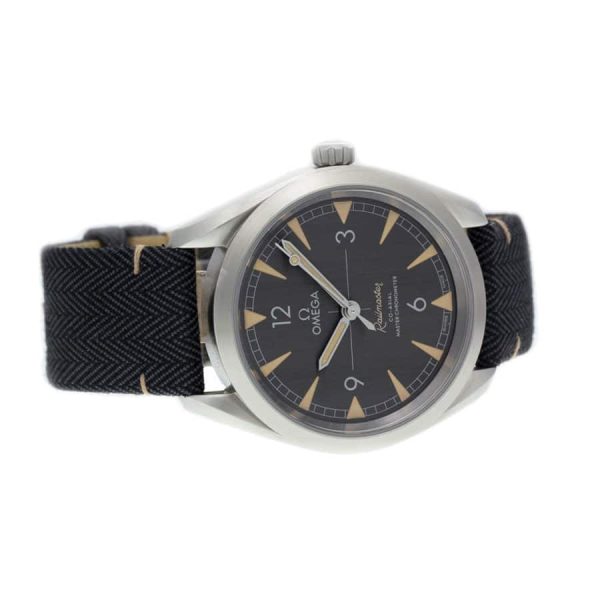 omega-seamaster-railmaster-steel-220-12-40-20-01-001-black-dial-3.jpg