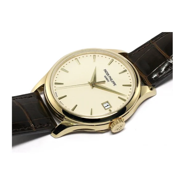 patek-philippe-calatrava-5227j-001-3.webp