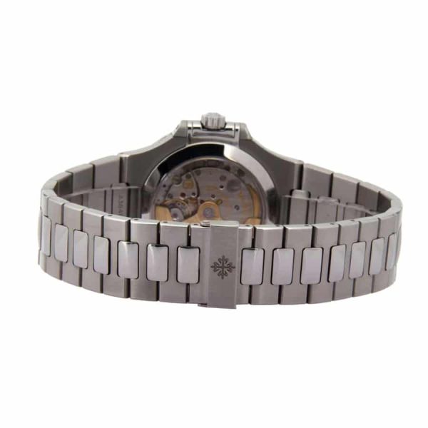 patek-philippe-nautilus-5726-white-dial-1.jpg