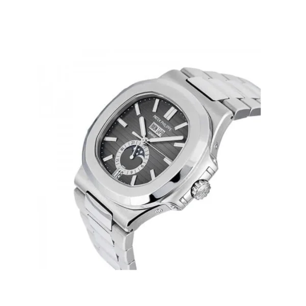 patek-philippe-nautilus-black-replica-3.webp