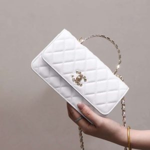 CHANEL 24S Metal letter wrist kelly woc