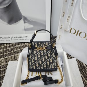 Small  C’est Dior Bag