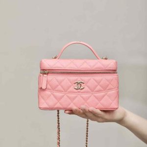 CHANEL Long Vanity with Chain