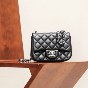 CHANEL MINI FLAP BAG