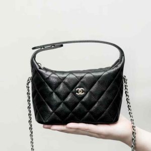 CHANEL 25C  hand bag
