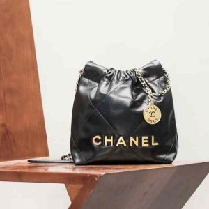 CHANEL 22 Mini Bag
